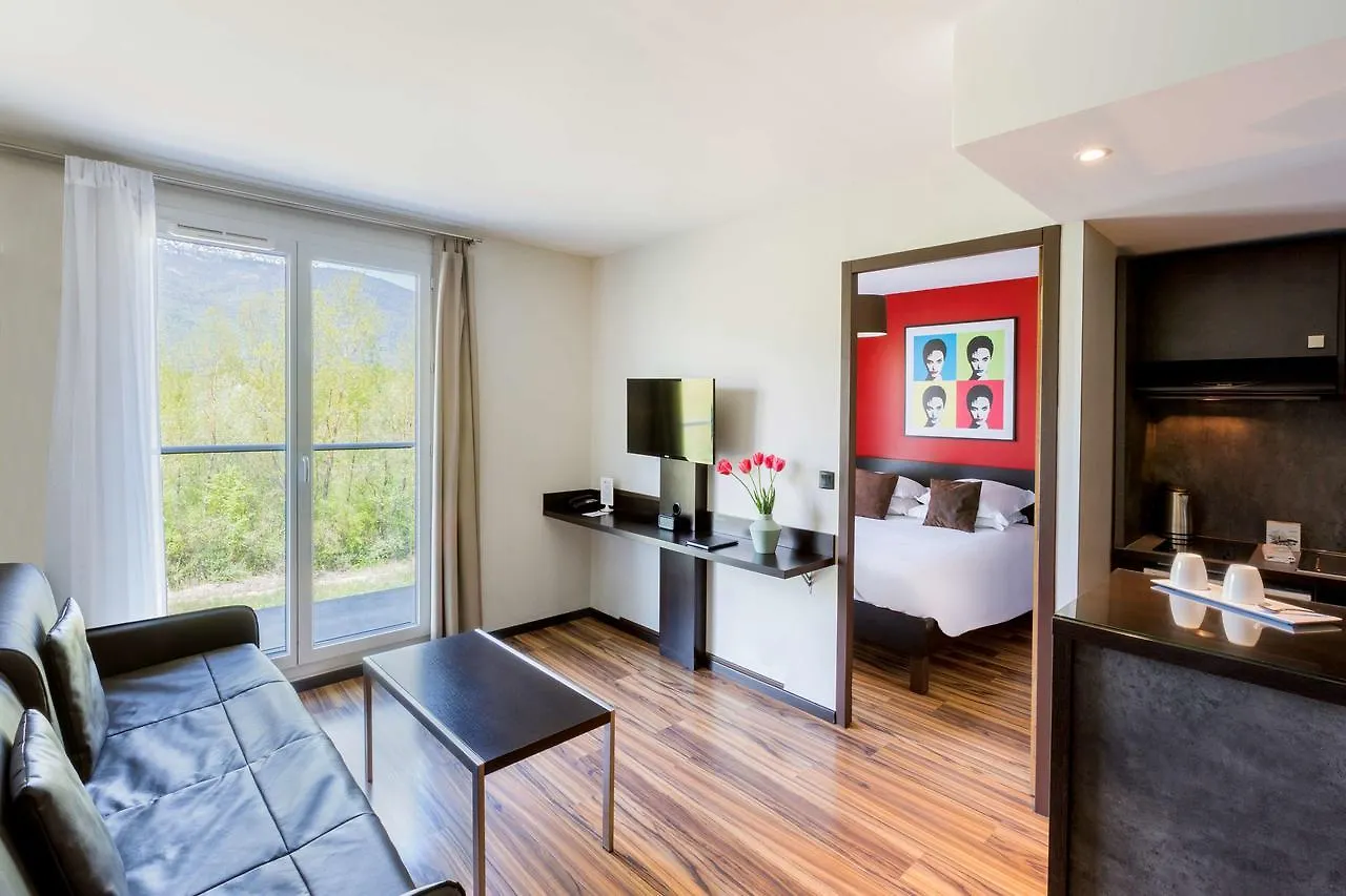 Best Western Park Hotel Geneve-Thoiry 4*, Thoiry (Ain)